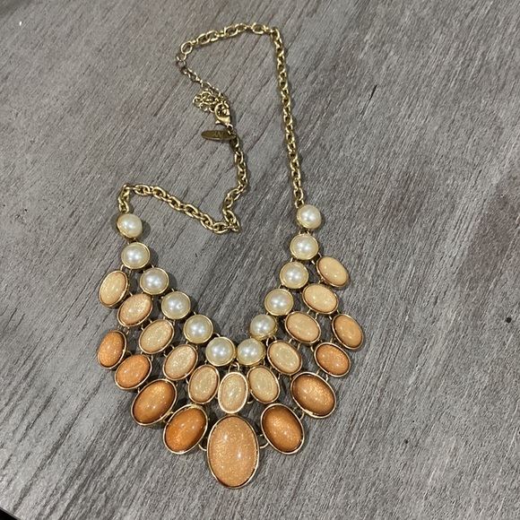 Jewelry - Necklace